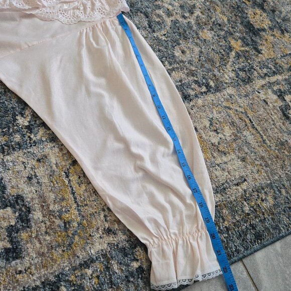 Lily of France 80's Romantic Sleepwear - Picture 8 of 10